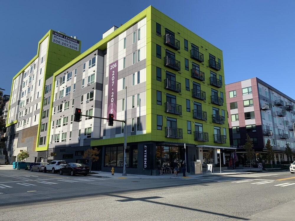 Domicile Suites At Marina Slu Seattle Buitenkant foto