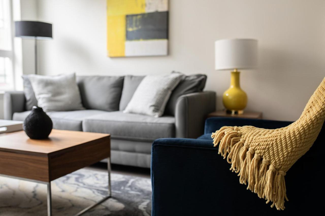 Domicile Suites At Marina Slu Seattle Buitenkant foto